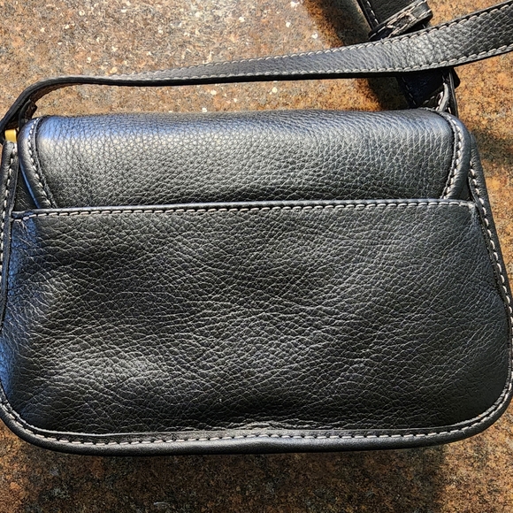 Fossil Brand Small Heritage Flap Crossbody Black - Picture 8 of 11